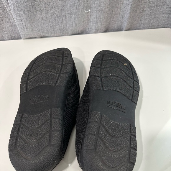 Men’s dearfoam moccasin slippers. Size 13-14 - Picture 4 of 7